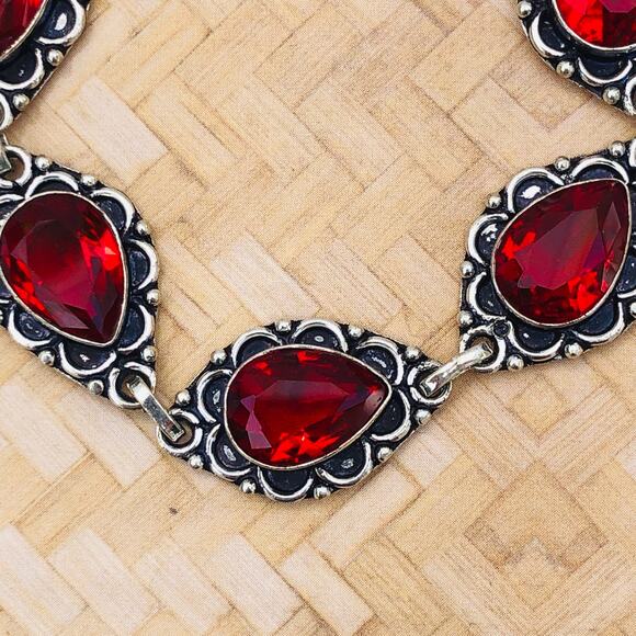 925 Sterling Faceted Garnet Bracelet 8" - Picture 3 of 5